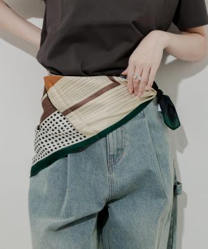混色圖騰絲巾Assorted Pattern Scarf